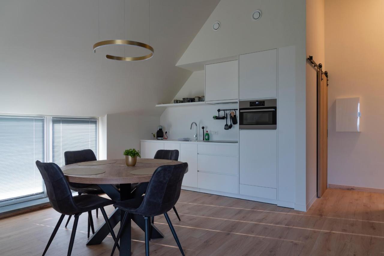 De Weldoeninge Villa Wingene Buitenkant foto