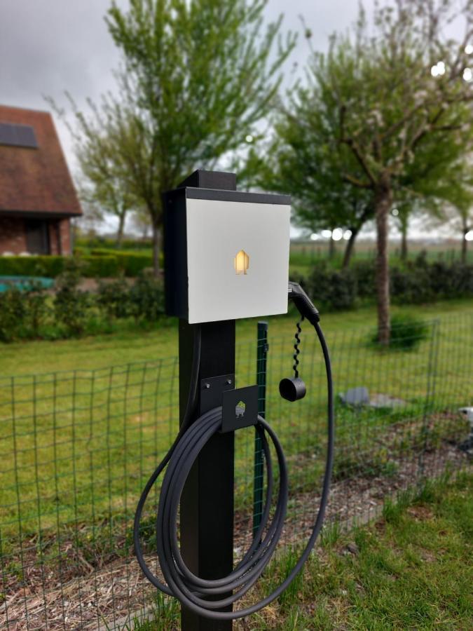 De Weldoeninge Villa Wingene Buitenkant foto