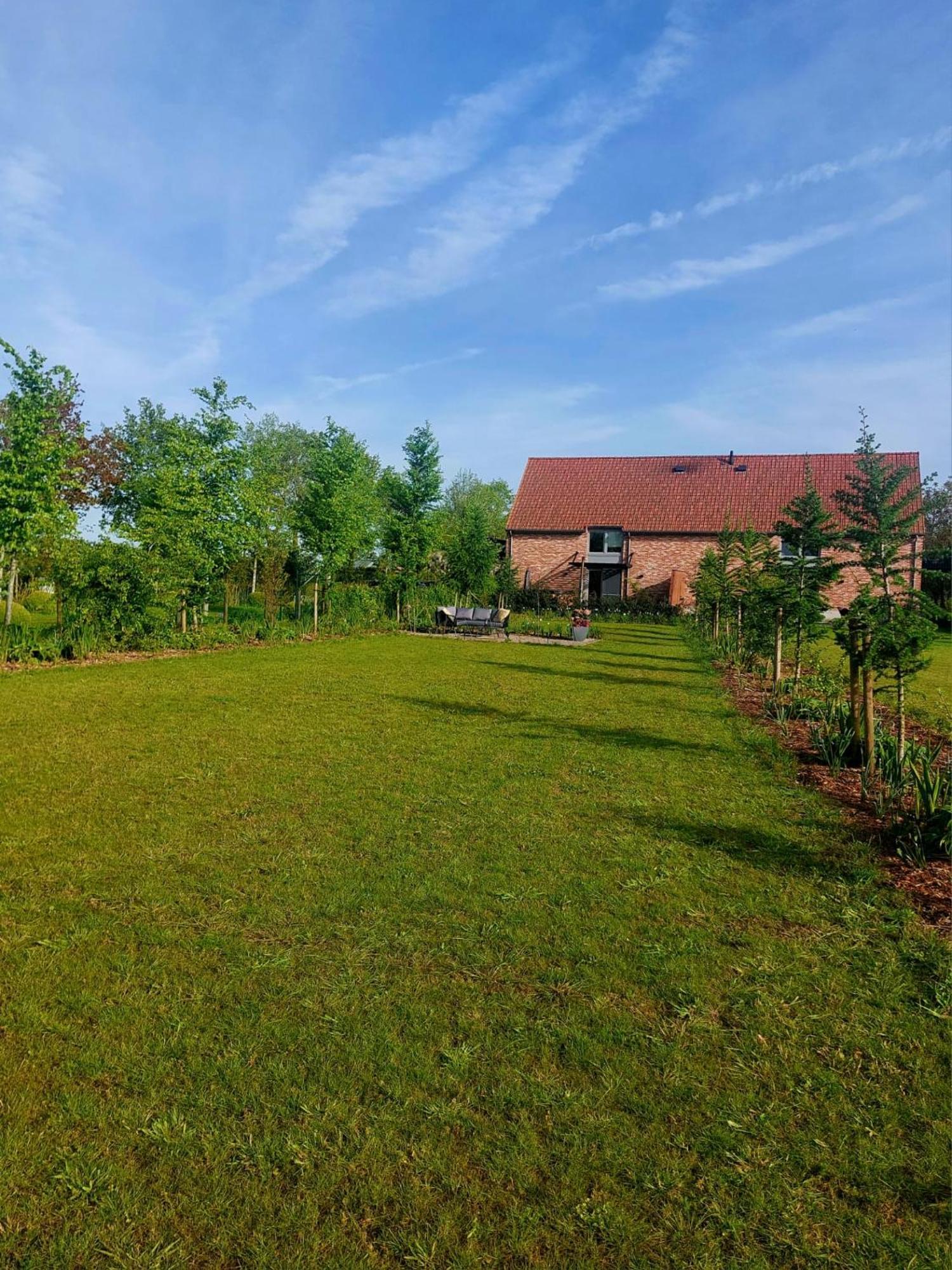 De Weldoeninge Villa Wingene Buitenkant foto